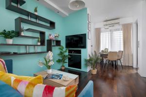 Meiera Krakow Charming Apartment with Parking and Air Conditioning by Noclegi Renters