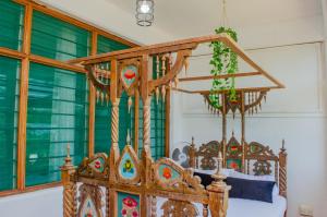 Bright Diani Studio with King Bed, 2min to Beach