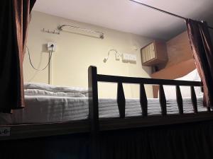 Red House Hostels - POWAI HOSTELS GROUPS