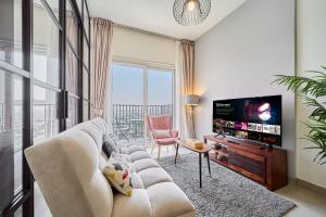 1BR in Collective With Pool, Gym and CoWorking Space - 4hvězdičkové hotely ve městě Dubaj