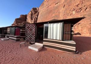 Desert Waves Camp