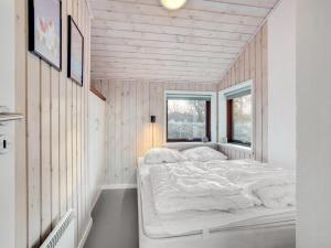 Holiday Home Sirpa - 1km from the sea by Interhome