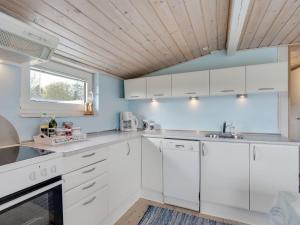 Holiday Home Aarto - 250m from the sea by Interhome