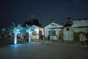 Longdrive Restaurant Hotel & Resort