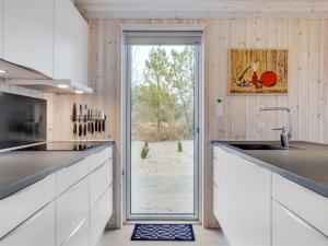 Holiday Home Jerrit - 225m from the sea by Interhome