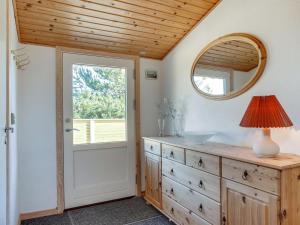 Holiday Home Jeldrik - 100m from the sea by Interhome