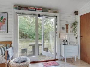 Holiday Home Susannah - from the sea by Interhome