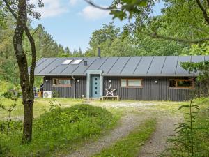 Holiday Home Thorine - 750m from the sea by Interhome