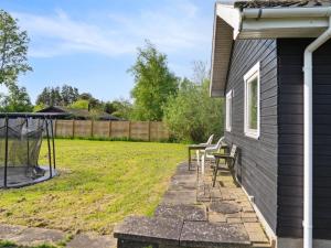 Holiday Home Jil - 750m from the sea by Interhome