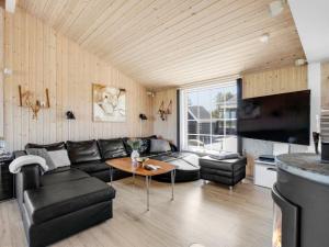 Holiday Home Erna - 400m from the sea by Interhome