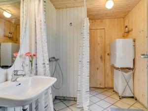 Holiday Home Glum - 300m from the sea by Interhome