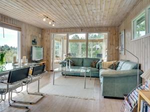 Holiday Home Glum - 300m from the sea by Interhome