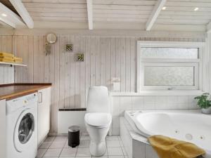 Holiday Home Nafne - 500m from the sea by Interhome