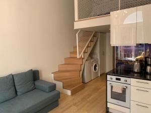 Cozy Loft next to Old Town