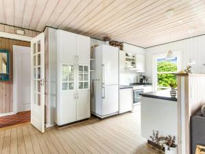 Holiday Home Esalina - from the sea by Interhome