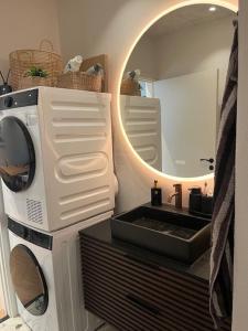 Stue villa lejlighed med adgang til stor have