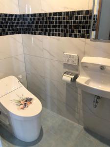 Beach house Yomitan 都屋別館