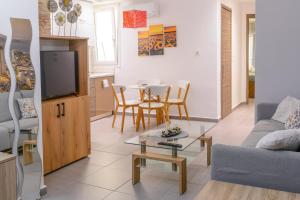 Val No2 Downtown Apartment