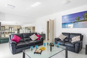 Villa Blanca Salvaje by Villa Plus