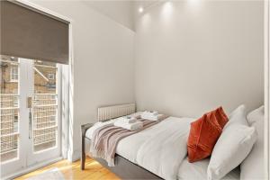 Goodge Place Apartments