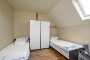 MonteurzimmerKING Schkeuditz Hauptstraße - 3hvězdičkové hotely ve městě Schkeuditz