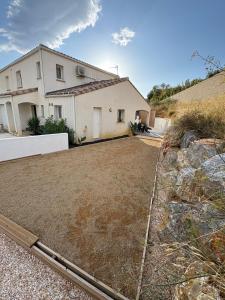Maison 95m2 6 personnes piscine