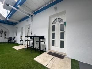 Harteneck Apartments