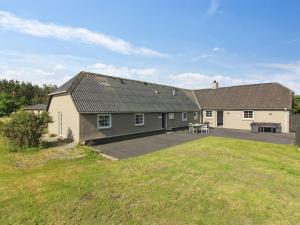 Holiday Home Law - 400m from the sea by Interhome