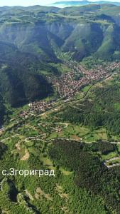 Дановатъ къща