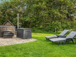 Holiday Home Jerrit - 1-4km from the sea by Interhome