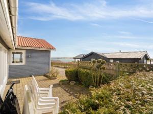 Holiday Home Ormar - 100m to the fjord by Interhome