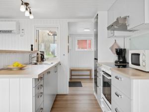 Holiday Home Dome - 7km from the sea by Interhome