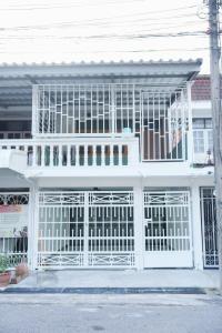 Be House 4 Hatyai - 3hvězdičkové hotely ve městě Ban Kho Hong