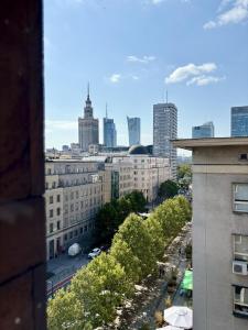 Canoe 2-Bedroom Apartment with City View in Central Warsaw
