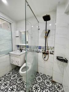 Đông Phương Apartment