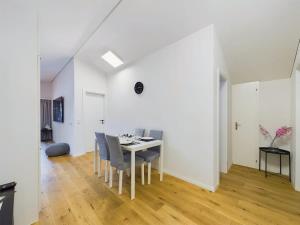 Majestic View Alpine Retreat