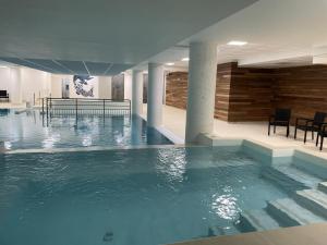 Résidence Le Portillo - Piscine - Studio pour 6 Personnes MAE-5233