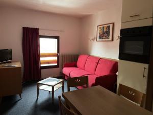 Le Chalet - Piscine - Studio pour 4 Personnes MAE-4983