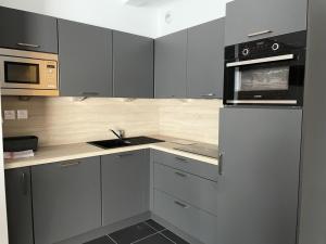 Résidence Le Portillo - Piscine - Studio pour 8 Personnes MAE-5143