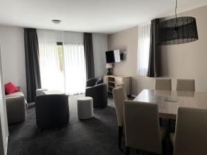 Résidence Le Portillo - Piscine - Studio pour 8 Personnes MAE-5143