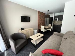 Résidence Le Portillo - Piscine - Studio pour 4 Personnes MAE-5313