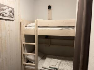 Résidence Le Portillo - Piscine - Studio pour 4 Personnes MAE-5313