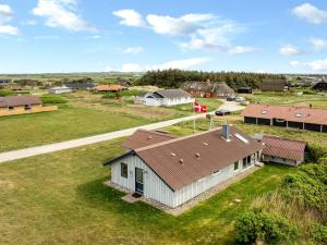 Holiday Home Emppu - 250m from the sea by Interhome