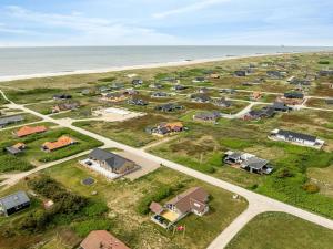 Holiday Home Emppu - 250m from the sea by Interhome