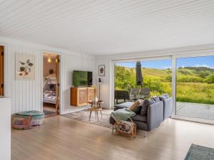 Holiday Home Mintha - 400m from the sea by Interhome