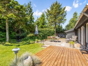 Holiday Home Jenvold - 1-5km from the sea by Interhome