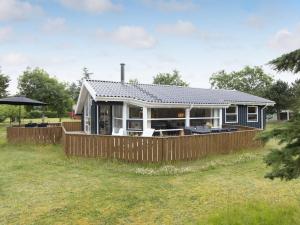Holiday Home Ingwin - from the sea by Interhome