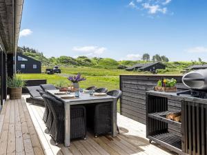 Holiday Home Ata - 400m from the sea by Interhome