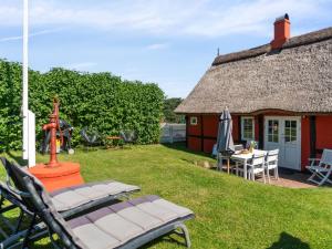 Holiday Home Leoni - 115m from the sea by Interhome