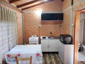 Kitnet 2 quartos Porto Belo, perto da praia